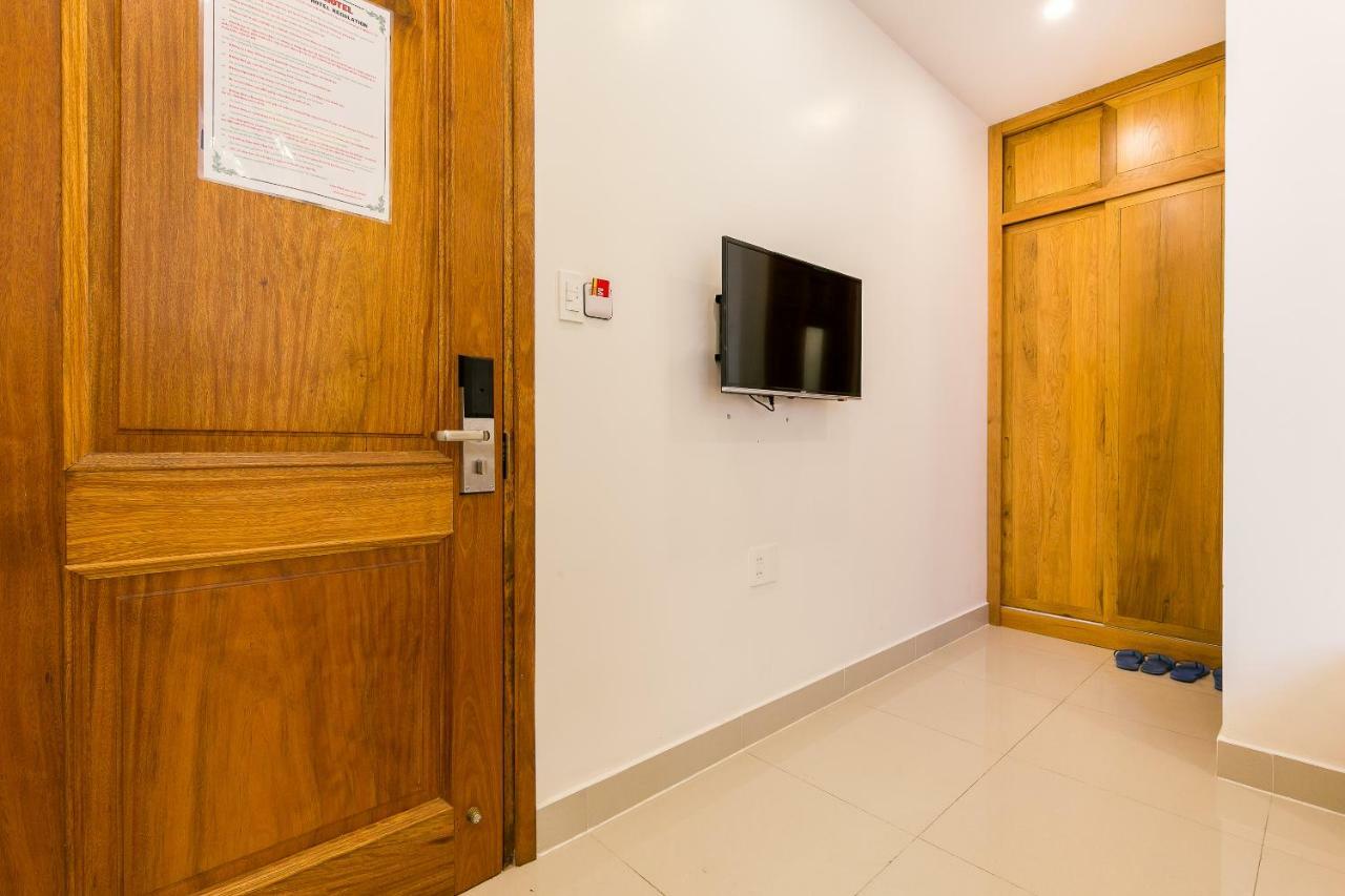 Hotel Oyo 231 Thien Cung Ho Chi Minh City