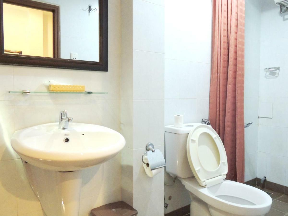 Sao Nam - Bui Vien Walking Street Hotel 2*