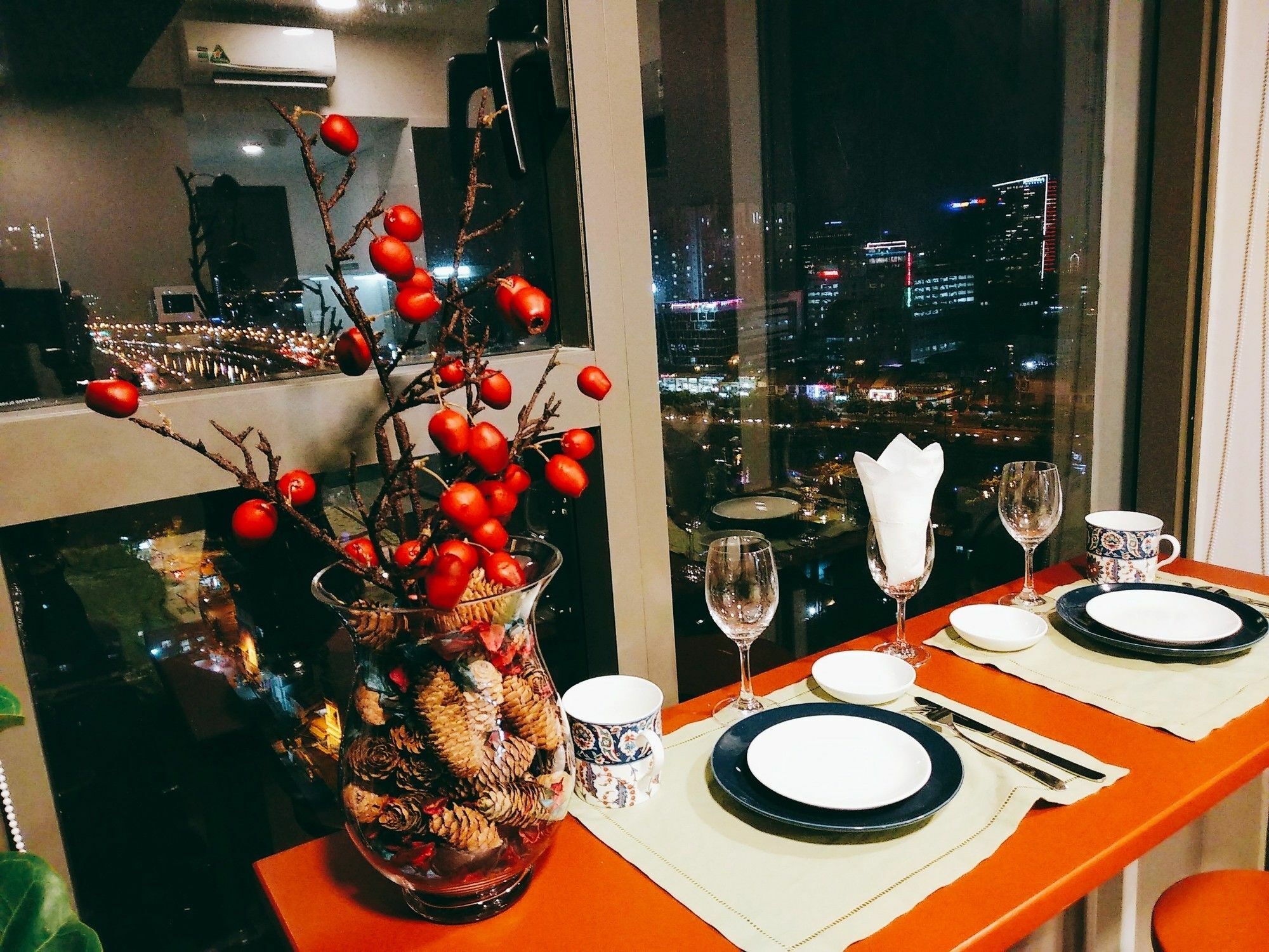 Apartment River View Near Center Ho Chi Minh City