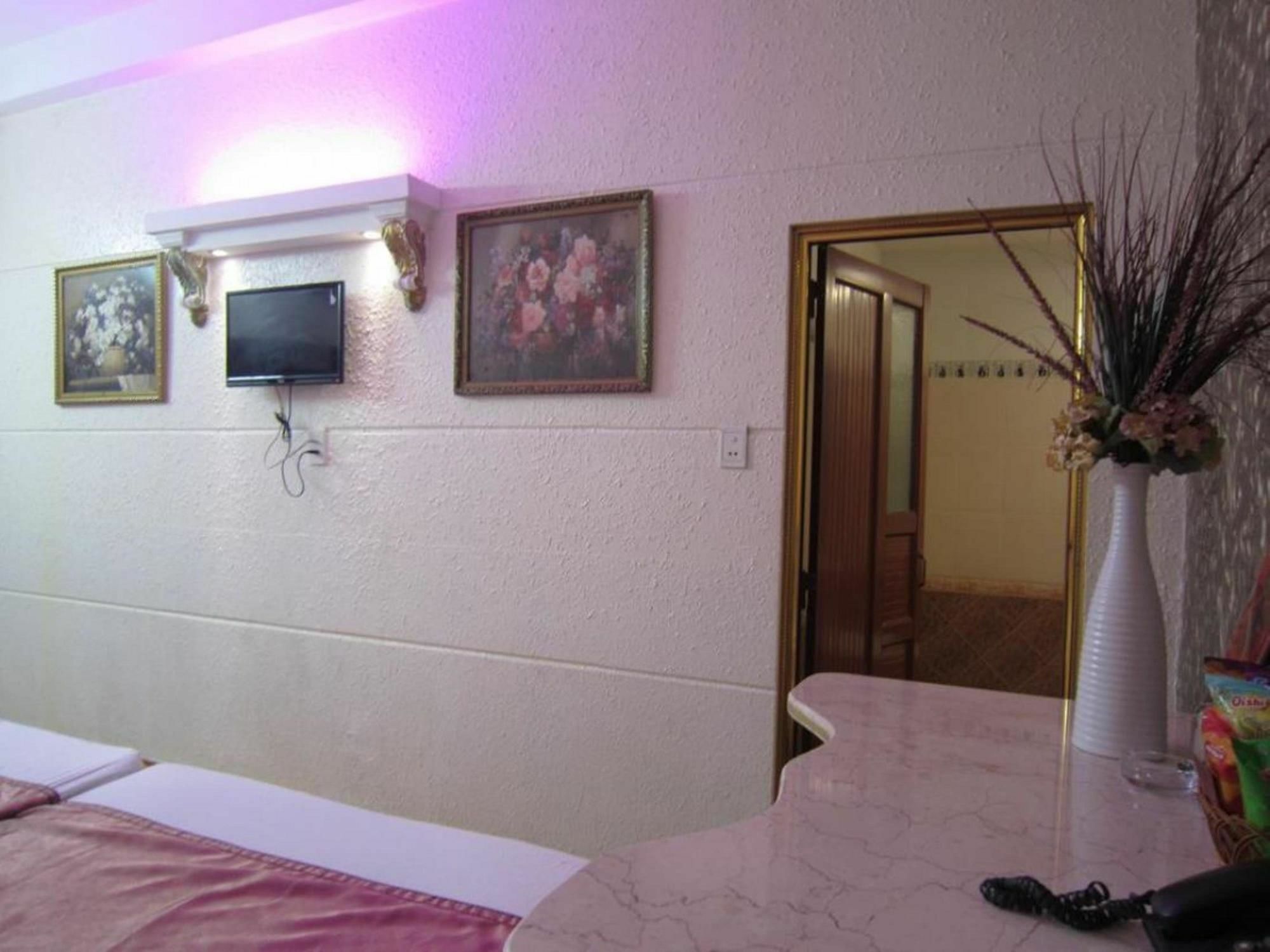 Tan Ha Hotel