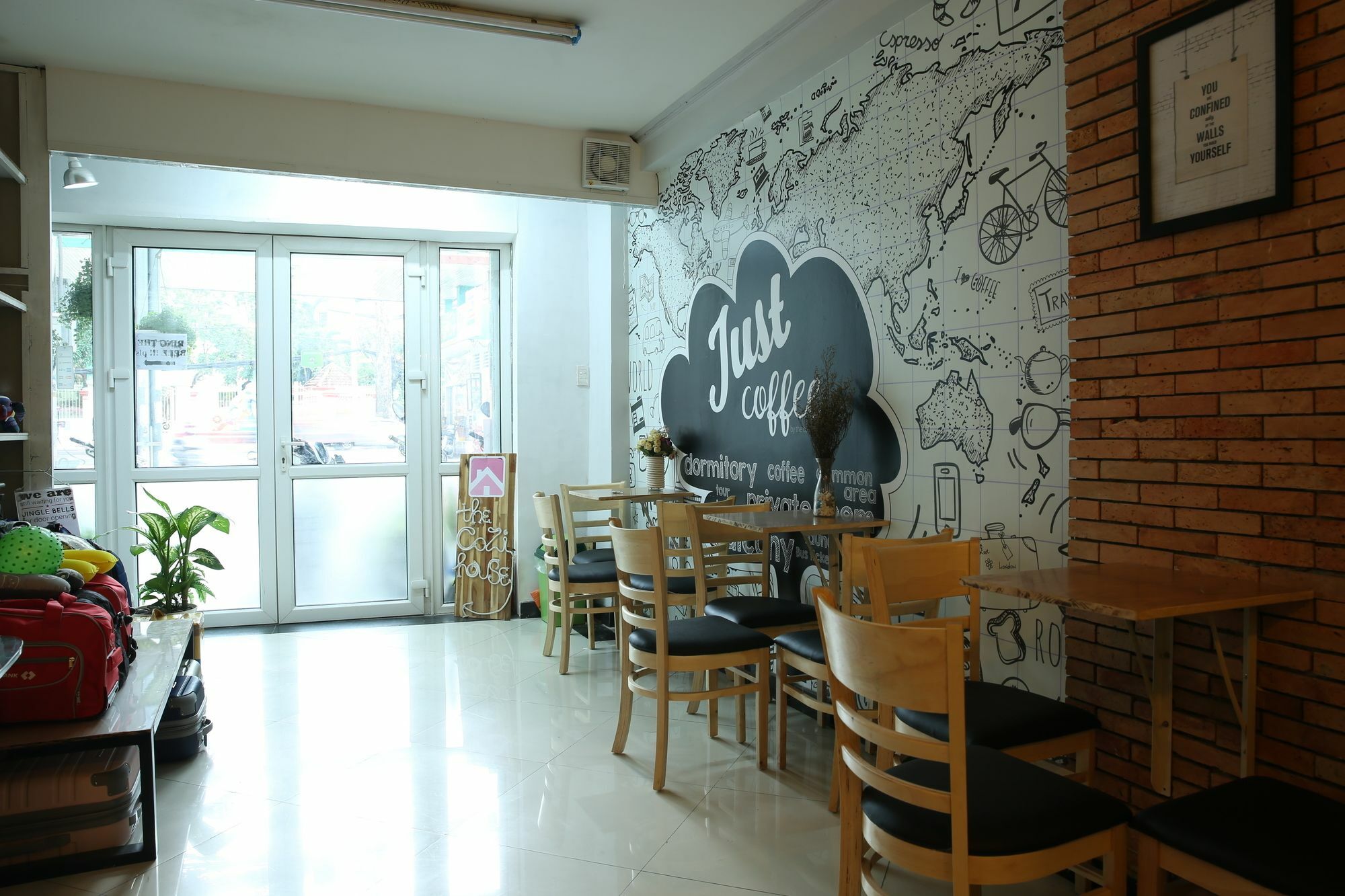 Oyo 708 The Cozi House - Hotel