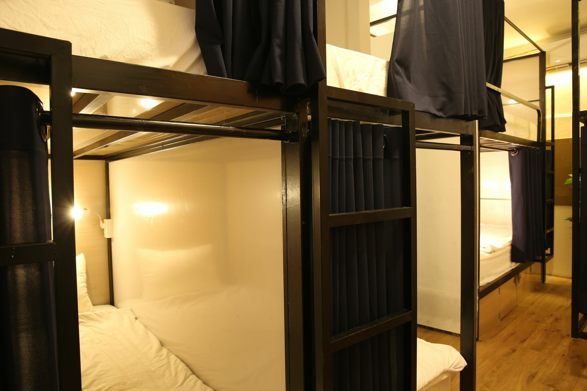 Oyo 708 The Cozi House - 2*