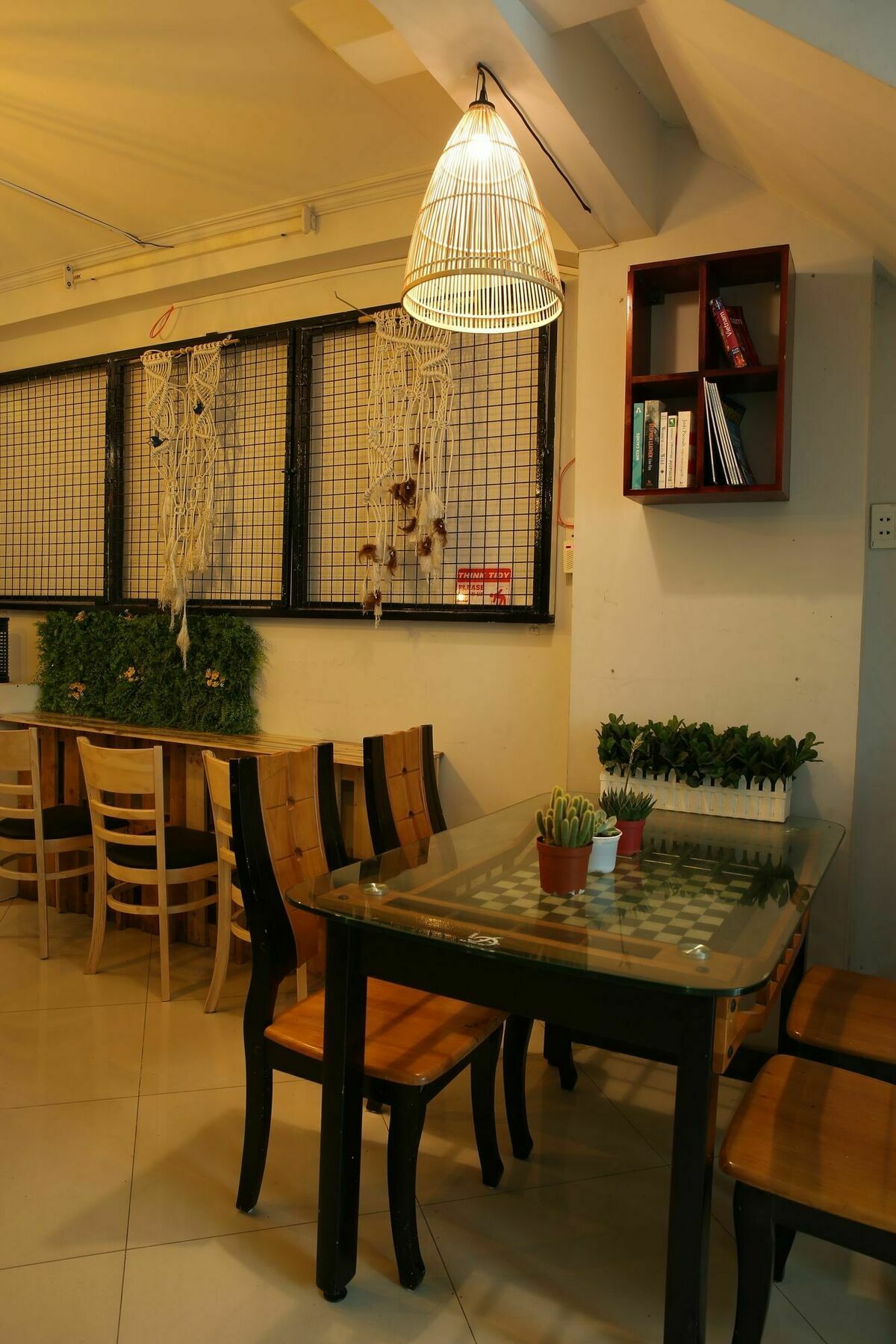 Oyo 708 The Cozi House - 2* Ho Chi Minh City