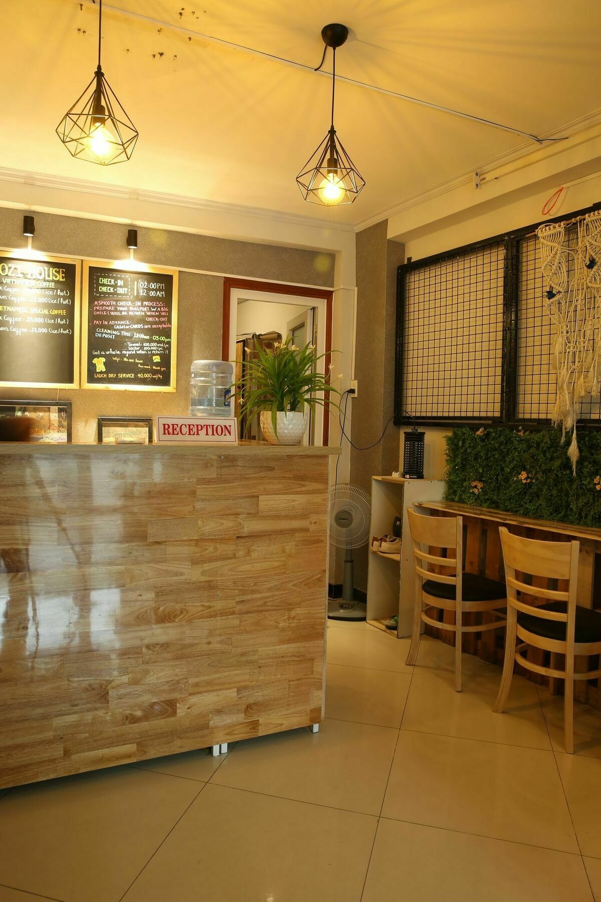 Hotel Oyo 708 The Cozi House - Ho Chi Minh City