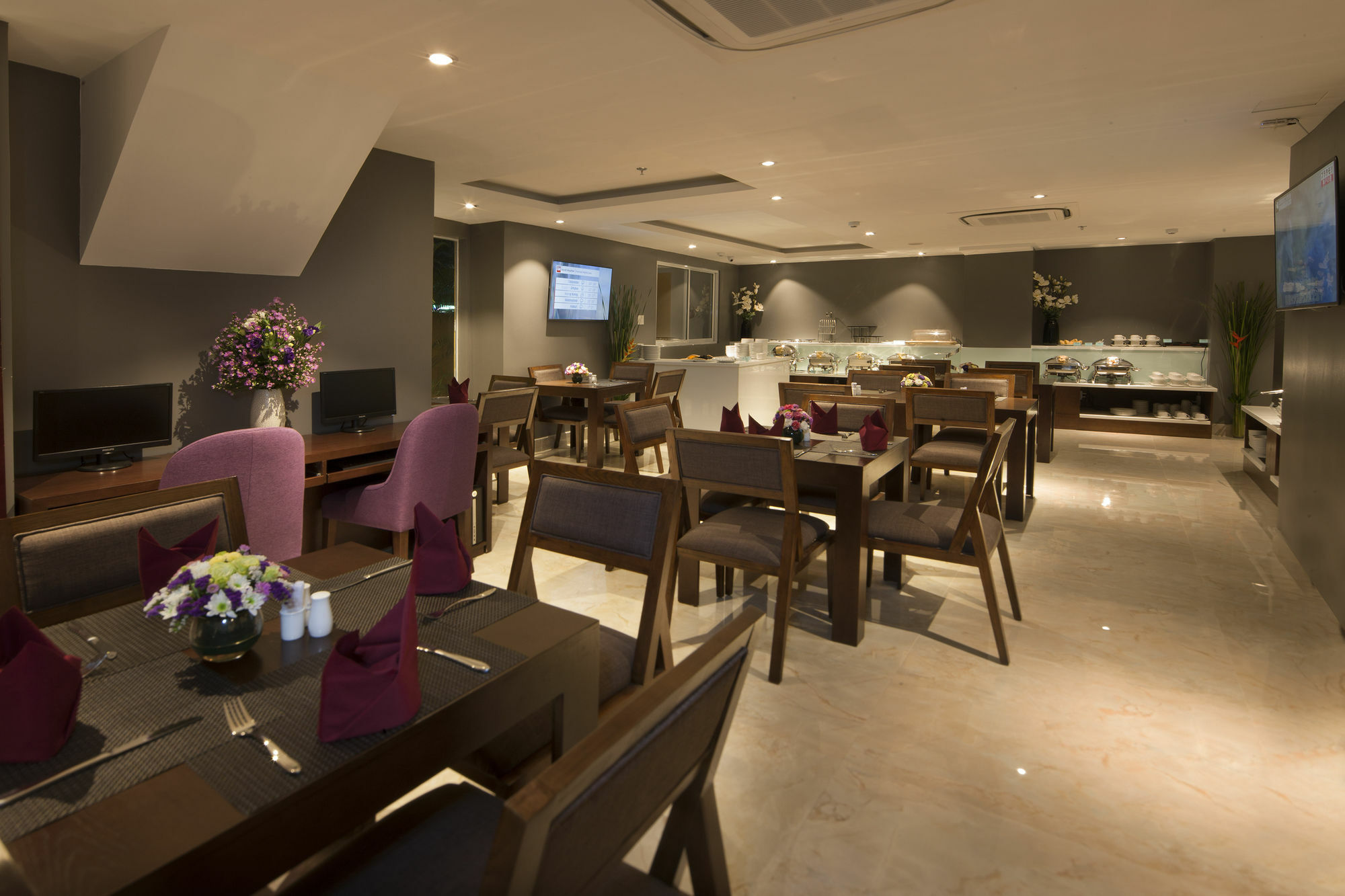 Roseland Centa & 4*