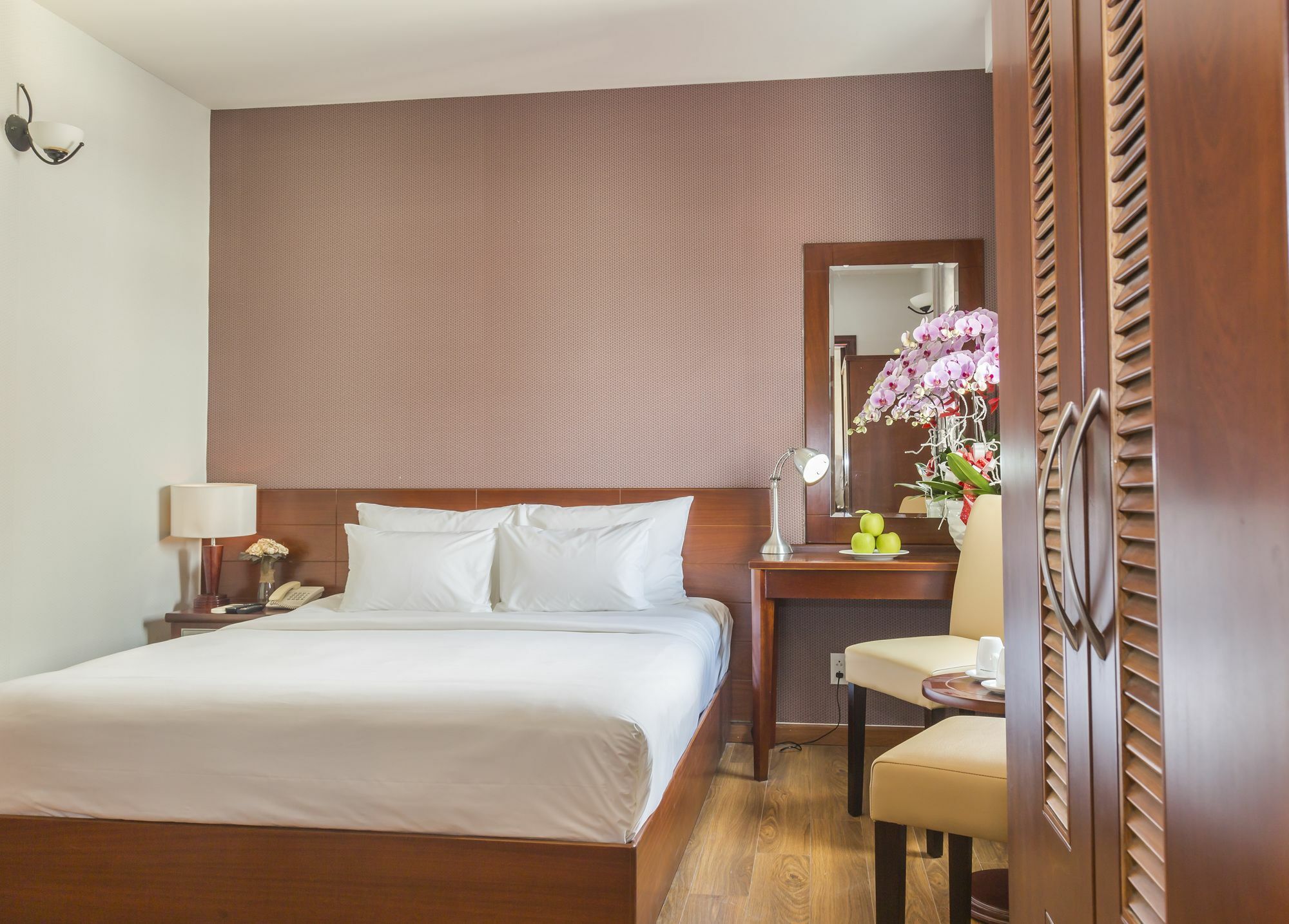 Park View Saigon Hotel