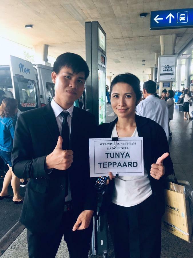 Hotel Ha Noi Near Tan Son Nhat Airport --- Free Airport Pick-up And Drop-off Available 24 A Day 3*