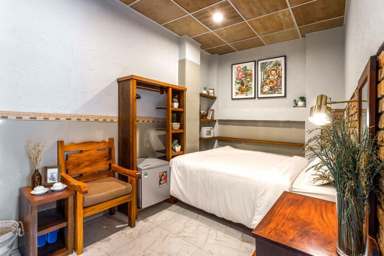 Homestay The Dots House