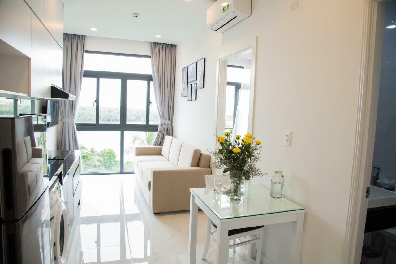 Melie Riverview Hotel 4*