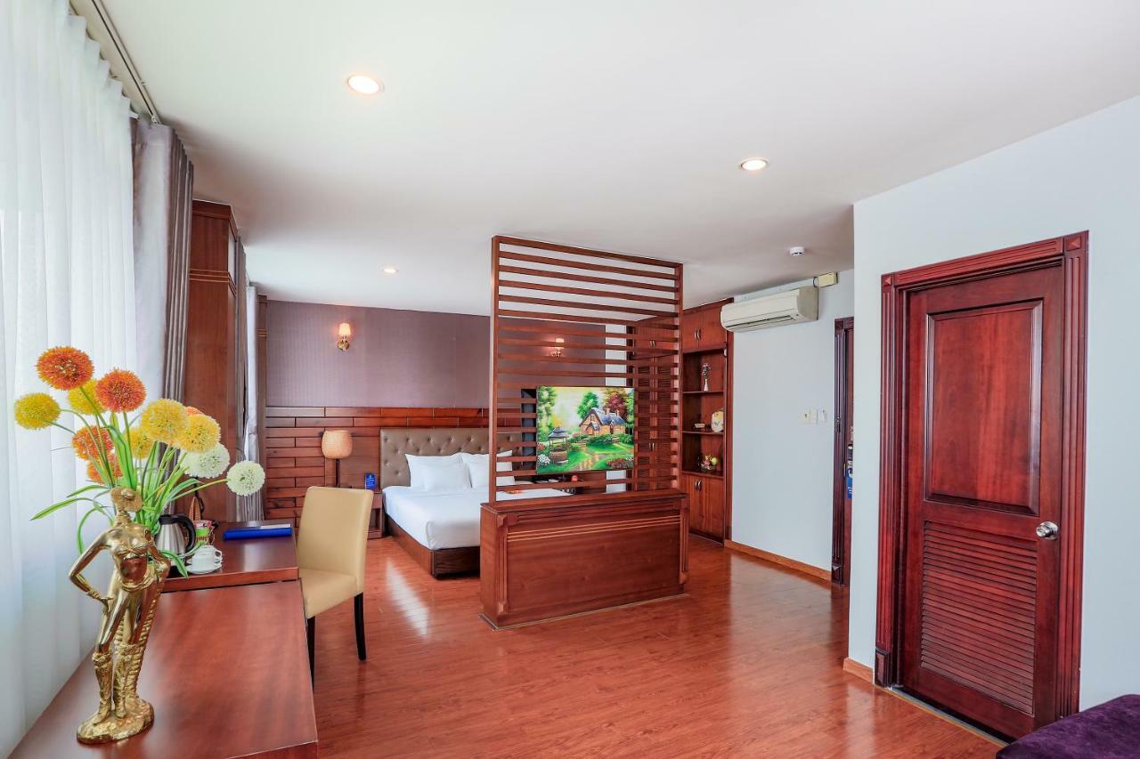 Hotel Park View Saigon 3*