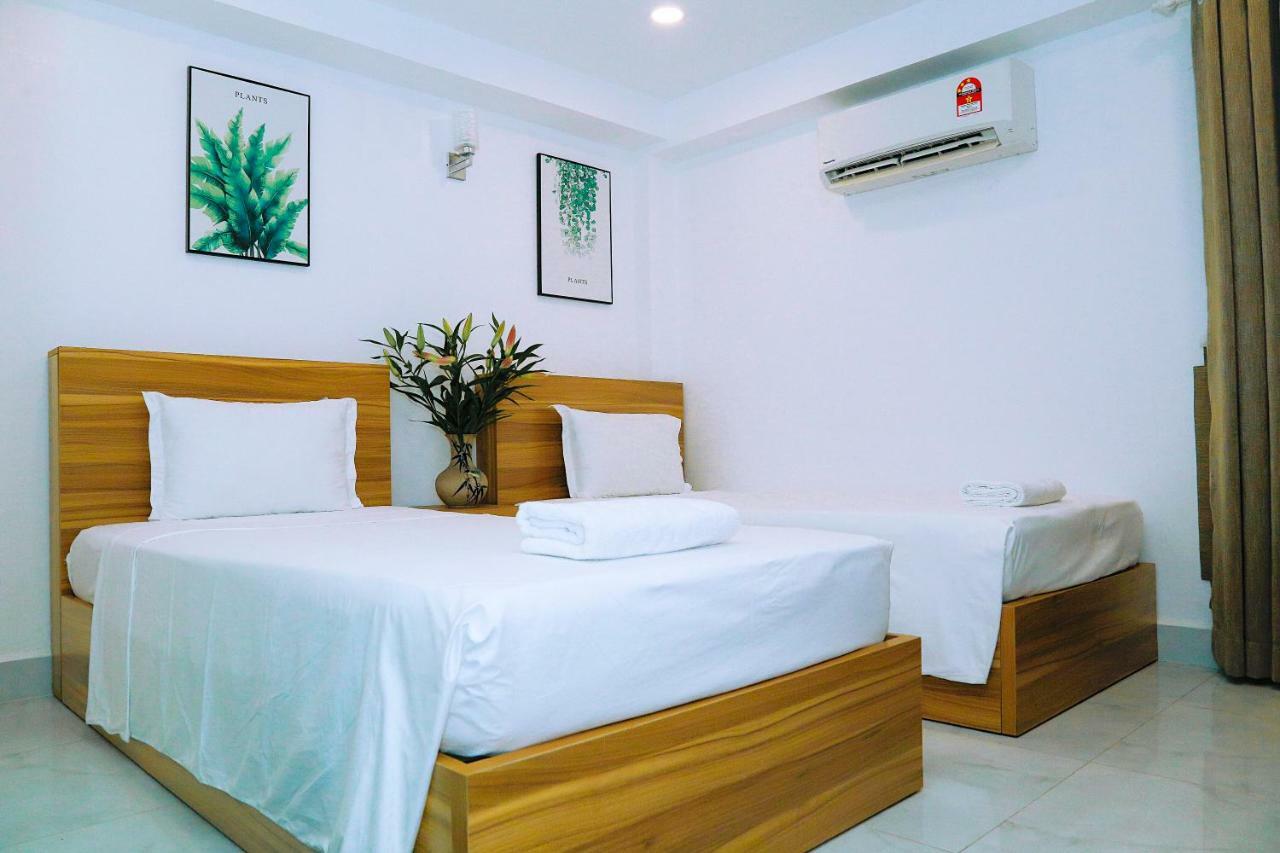 Bed & Breakfast Louis - Bui Vien Walking Street