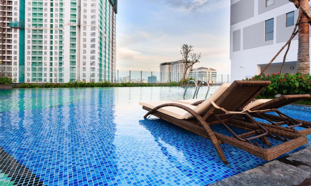 River Gate - Infinity Pool & Gym - Sai Gon *