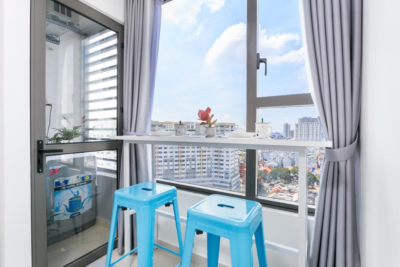 River Gate - Infinity Pool & Gym - Sai Gon Apartment Ho Chi Minh City
