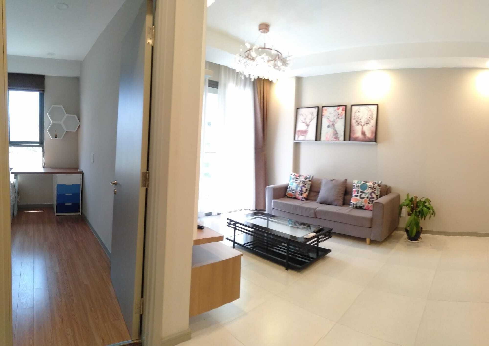 Apartment The Gold View - Thao *