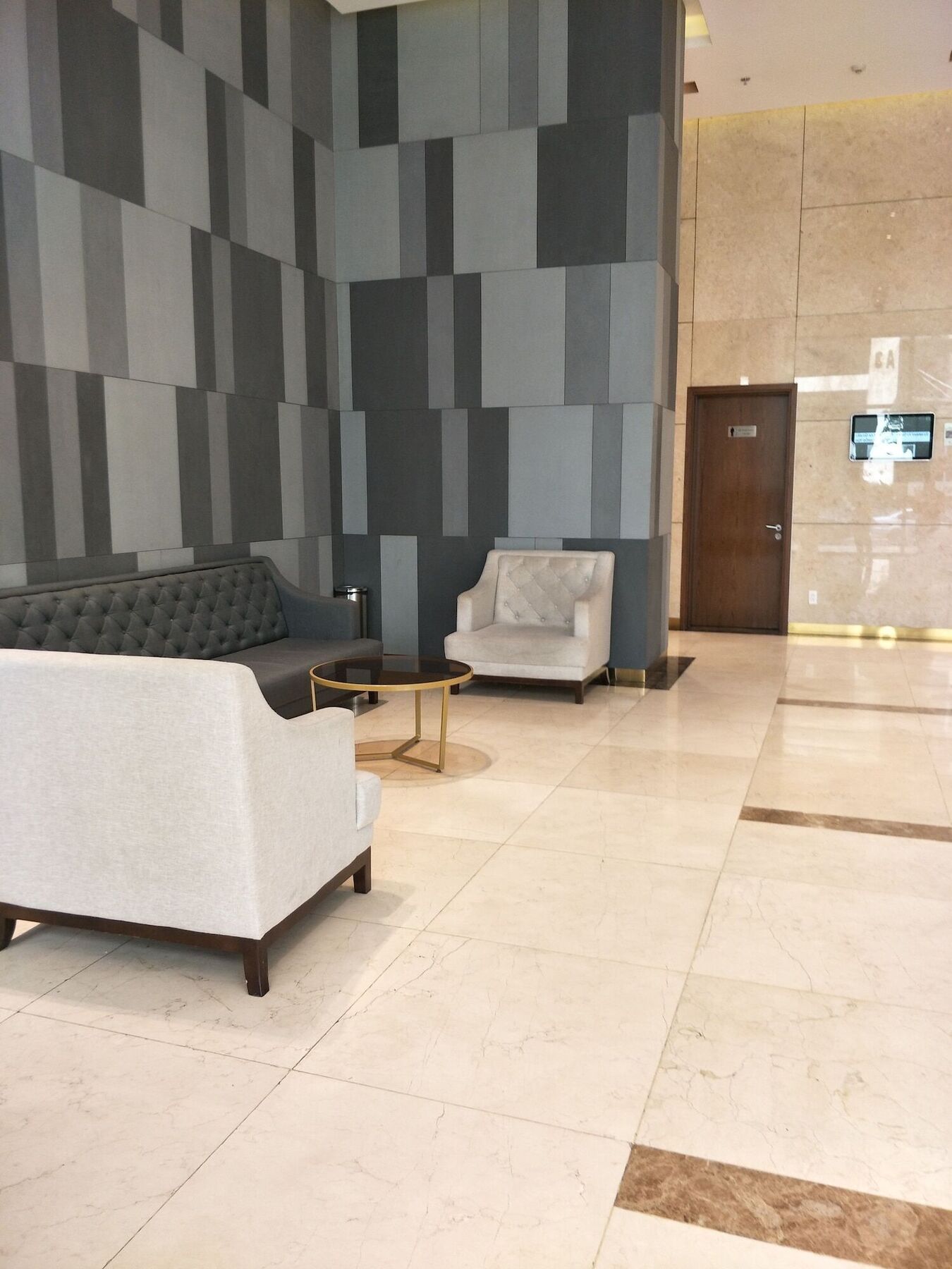 The Gold View - Thao Apartment *