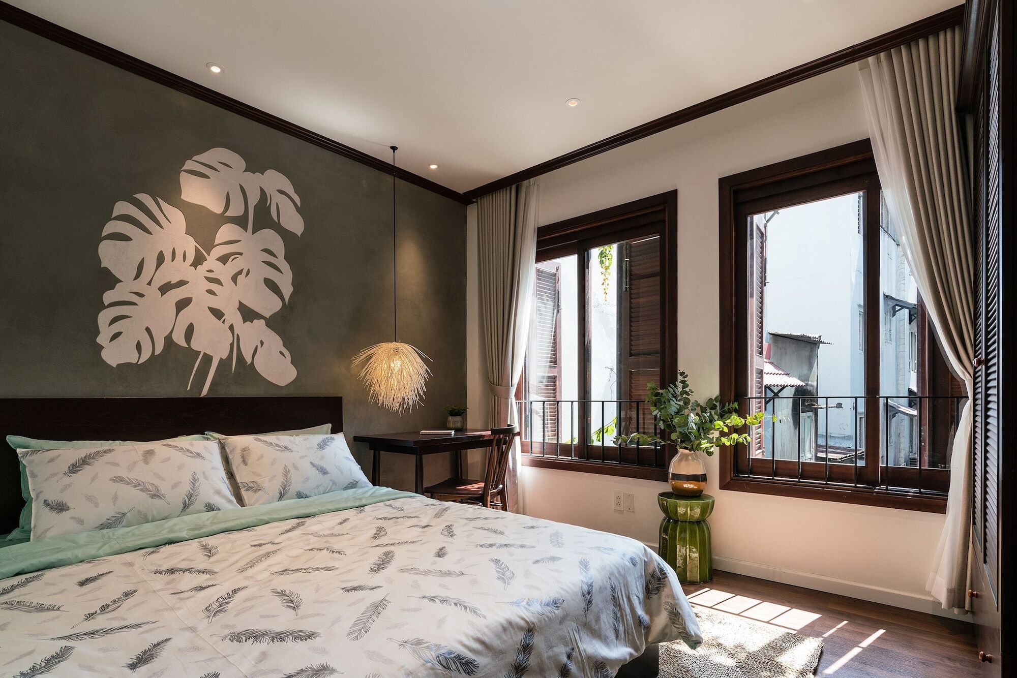 Apartment Triple E House *