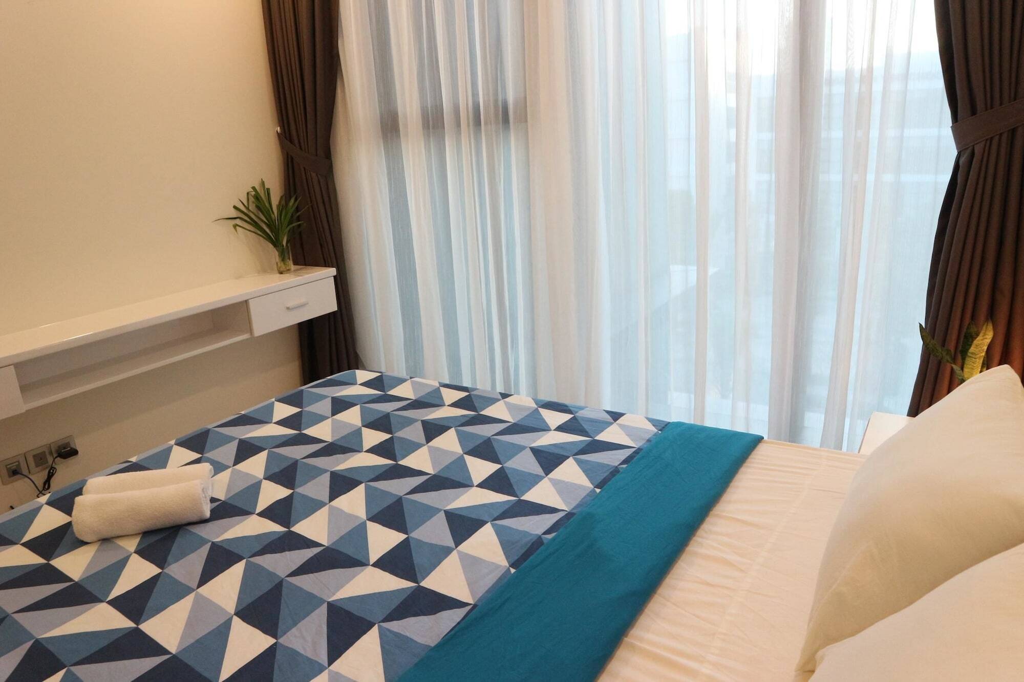 Vinhomes Golden River P'house