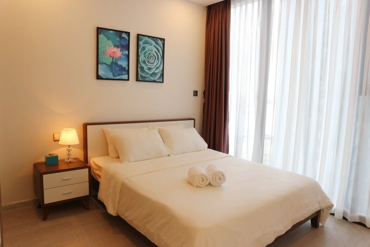 Vinhomes Golden River P'house