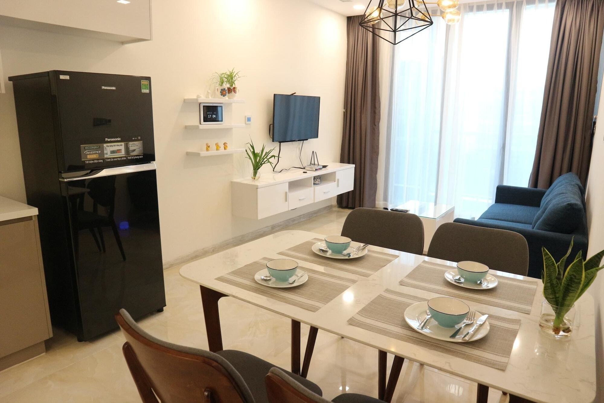 Vinhomes Golden River P'house Apartment Ho Chi Minh City