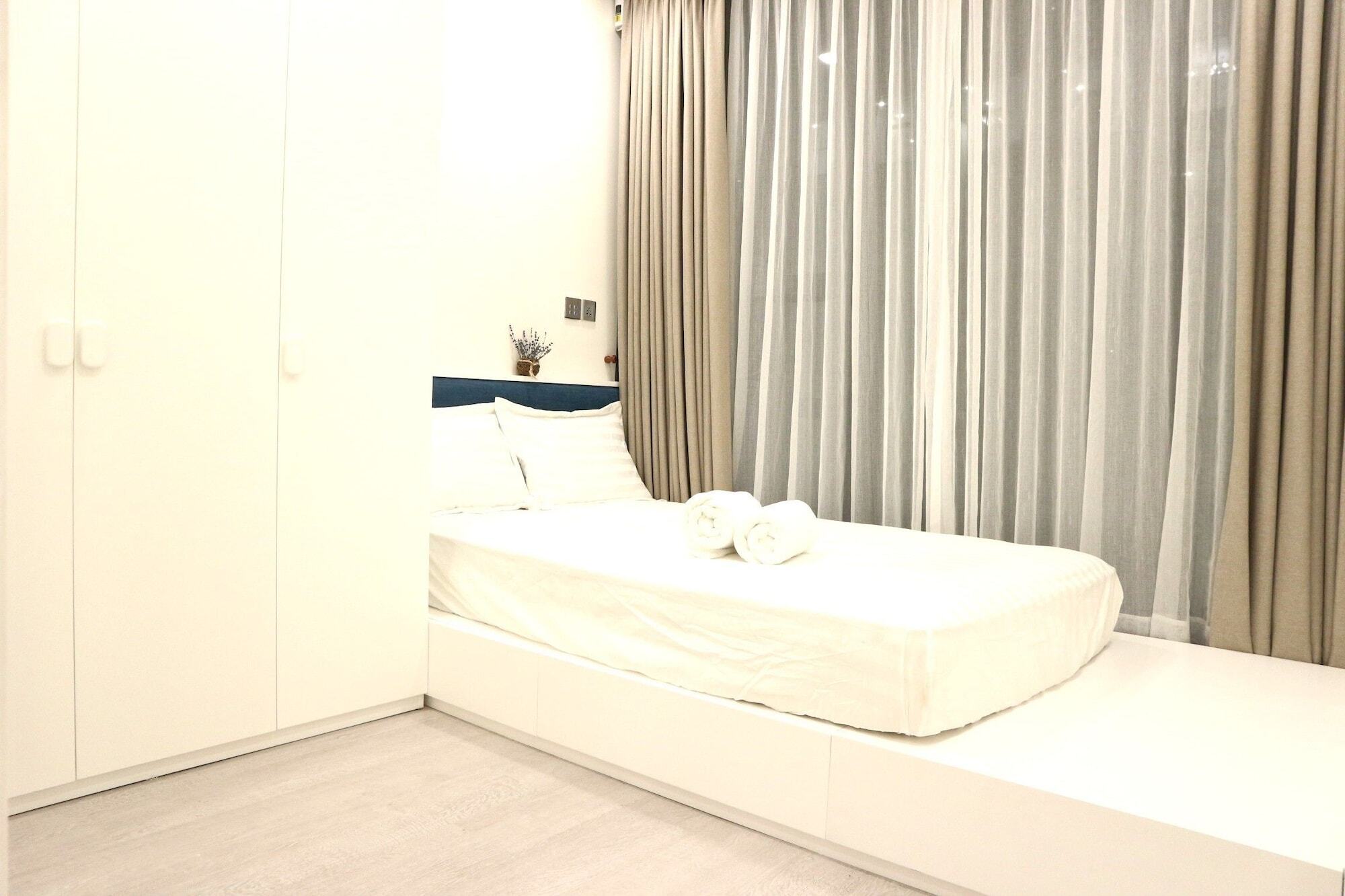 Apartment Vinhomes Golden River P'house