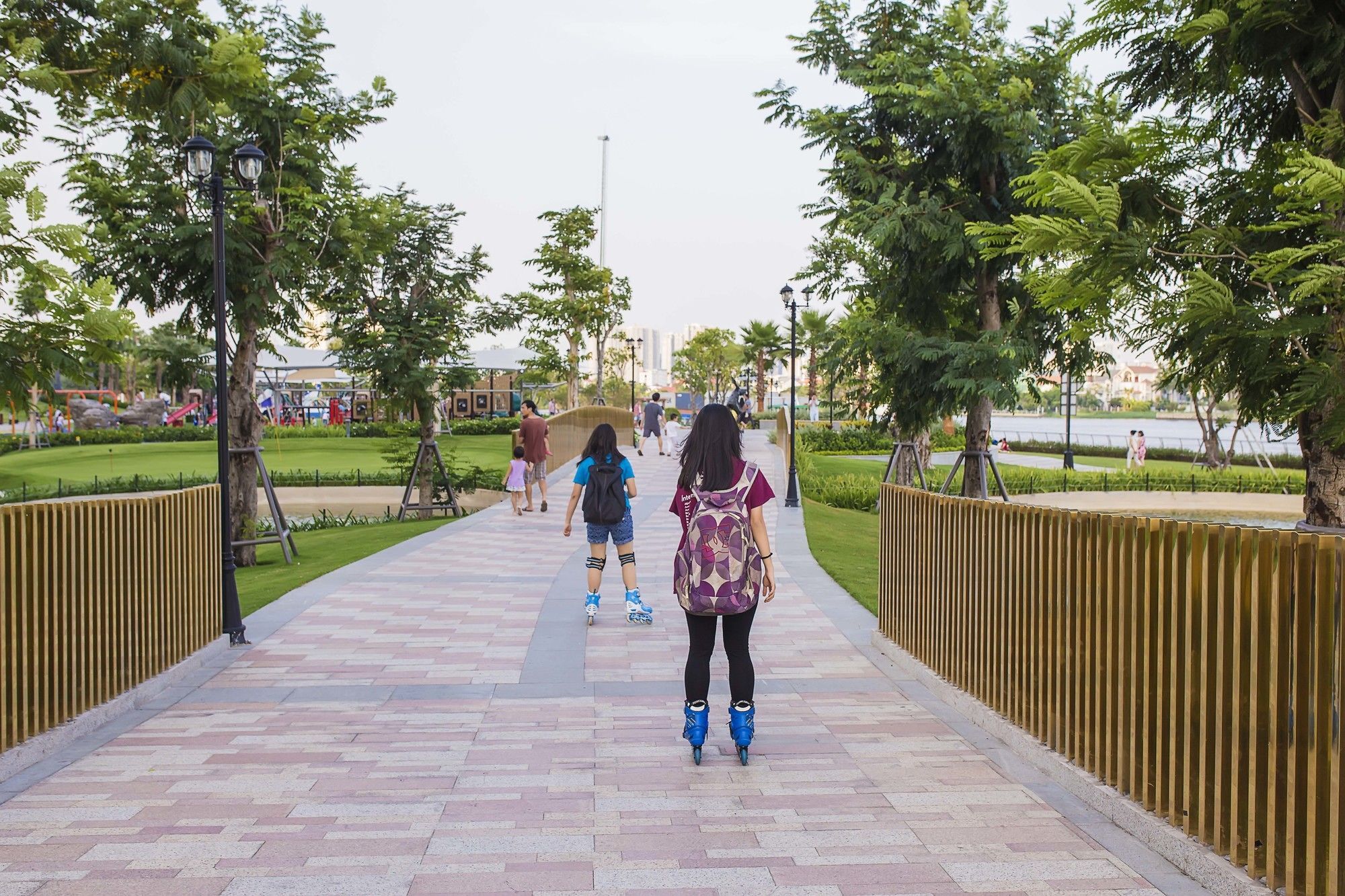 Hoasun Vinhomes Area Apartment *