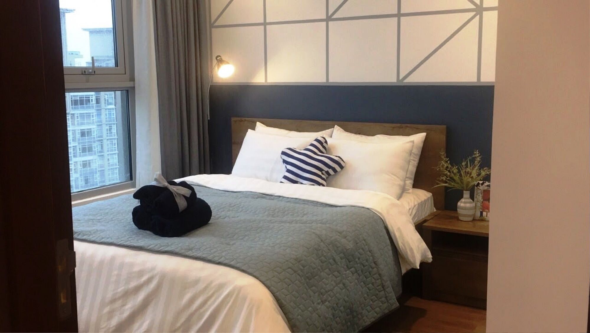 Hoasun Vinhomes Area Apartment *
