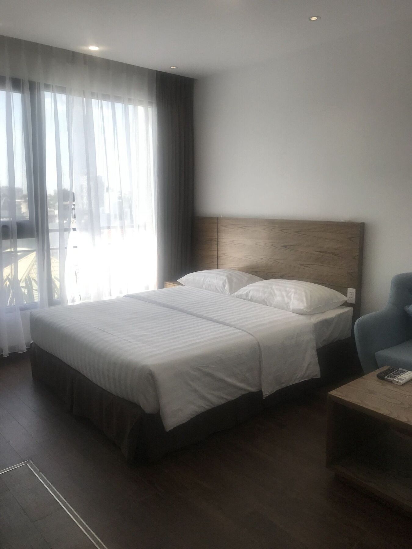 The Bloom Pham Viet Chanh - Modern Living Space In Saigon 4*