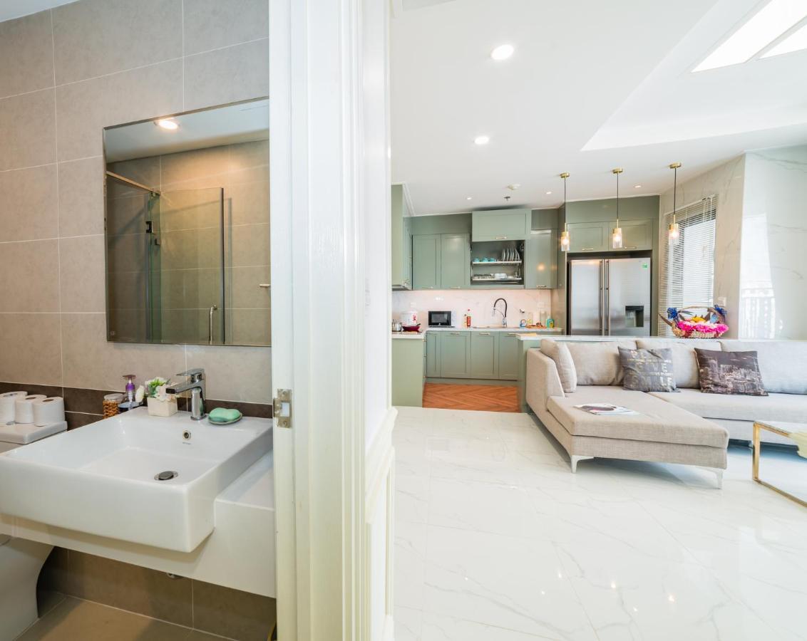 River Gate - Infinity Pool & Gym - Sai Gon * Ho Chi Minh City