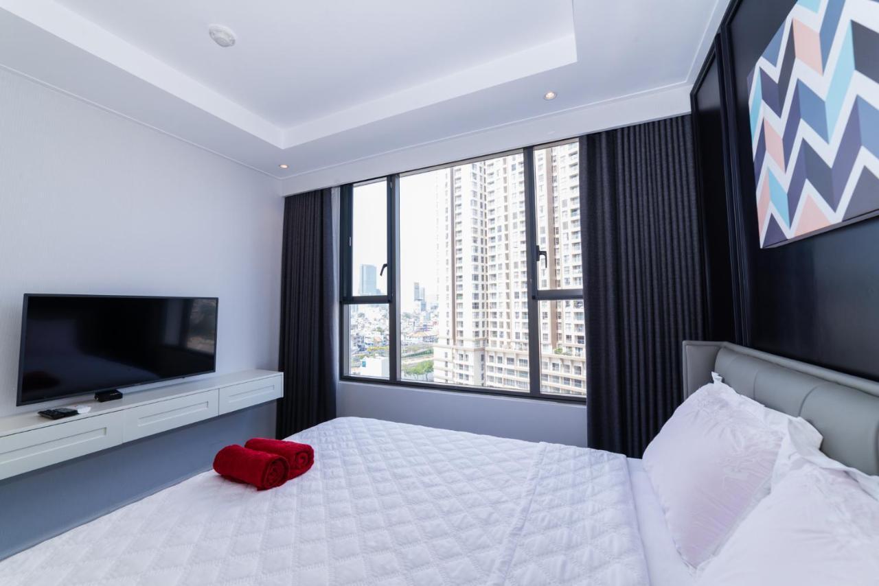 River Gate - Infinity Pool & Gym - Sai Gon Apartment *