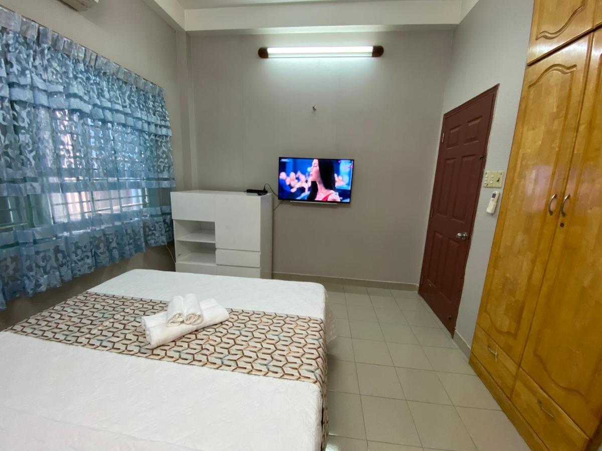Nhat An Homestay *