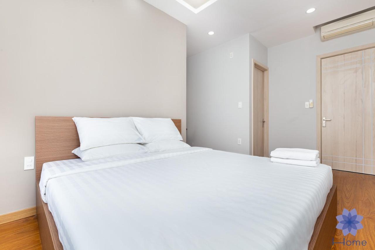 Ihome Orchard Park: Furnished With Gym, Pool & Airport Pickup Apartment Ho Chi Minh City