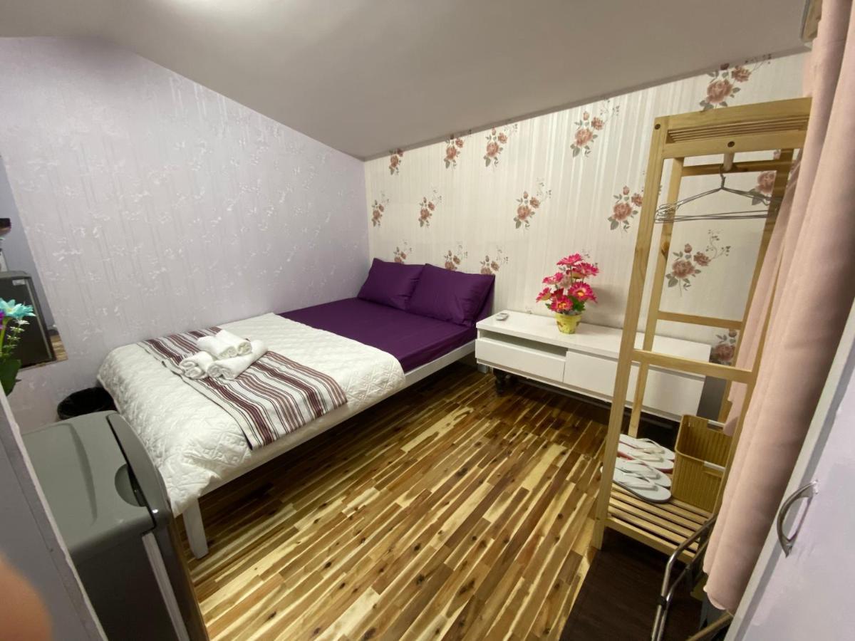 Nhat An Homestay *