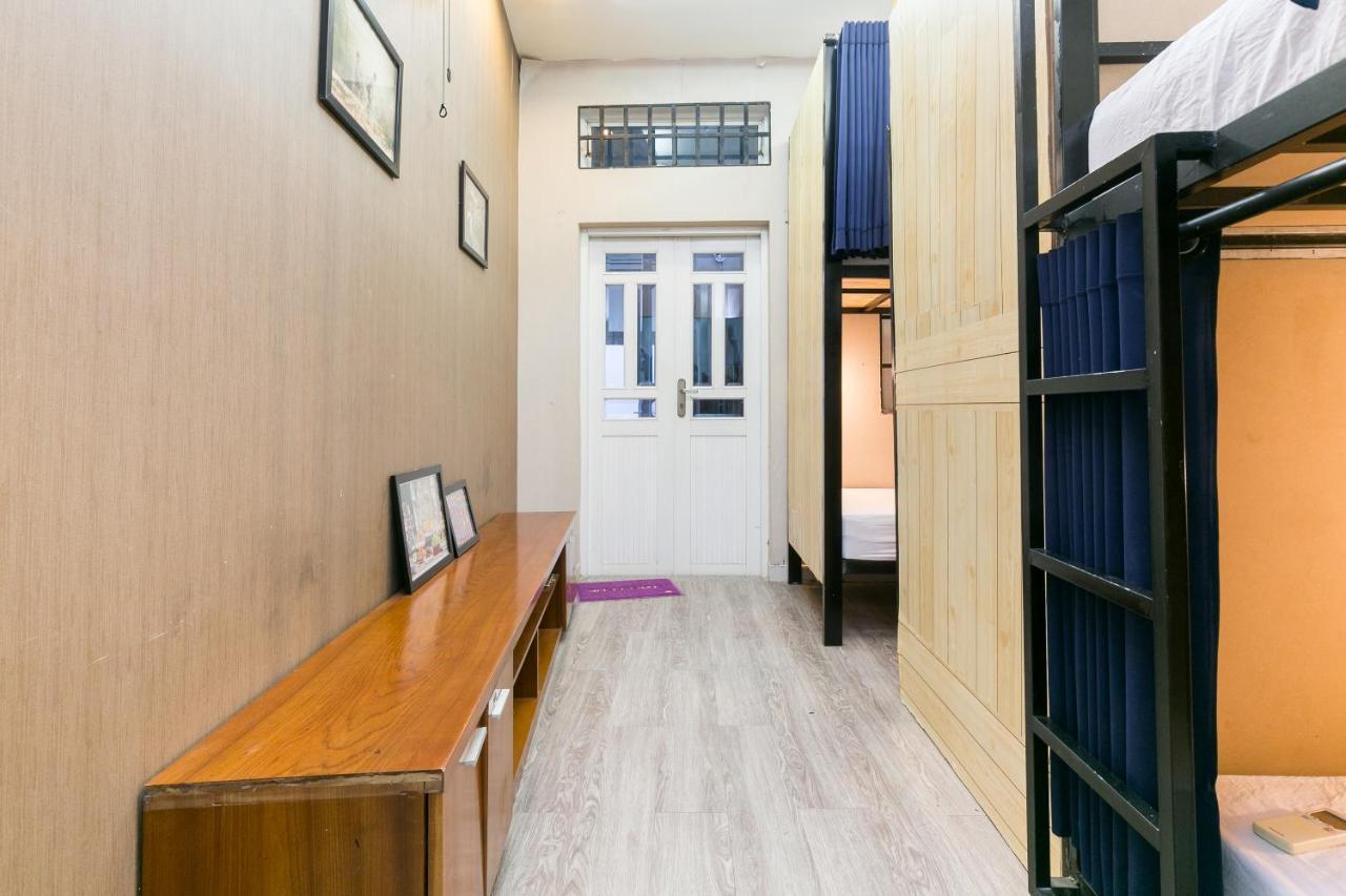 Oyo 708 The Cozi House - 2*