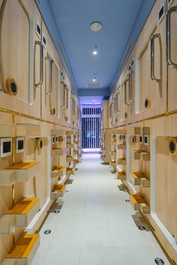 J-espace 1 2* Ho Chi Minh City