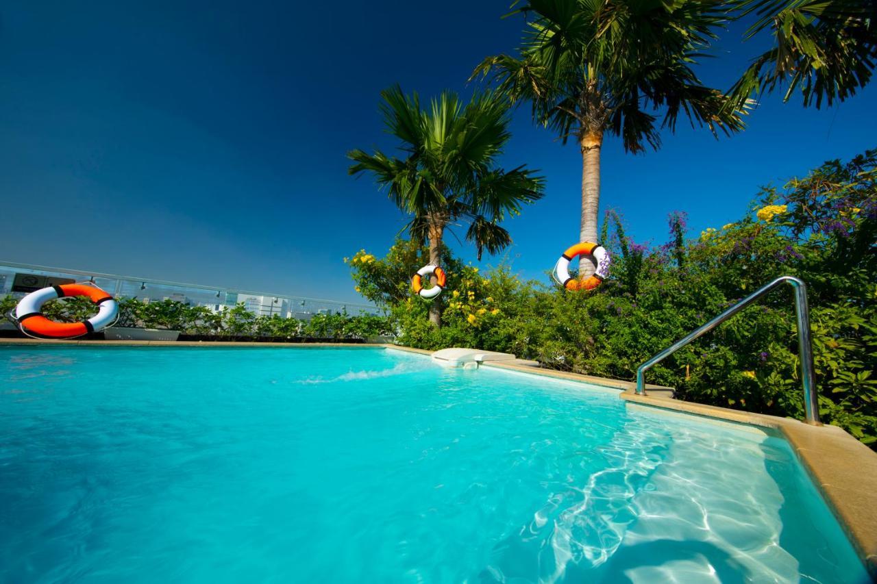 Alagon Plus & 4* Ho Chi Minh City