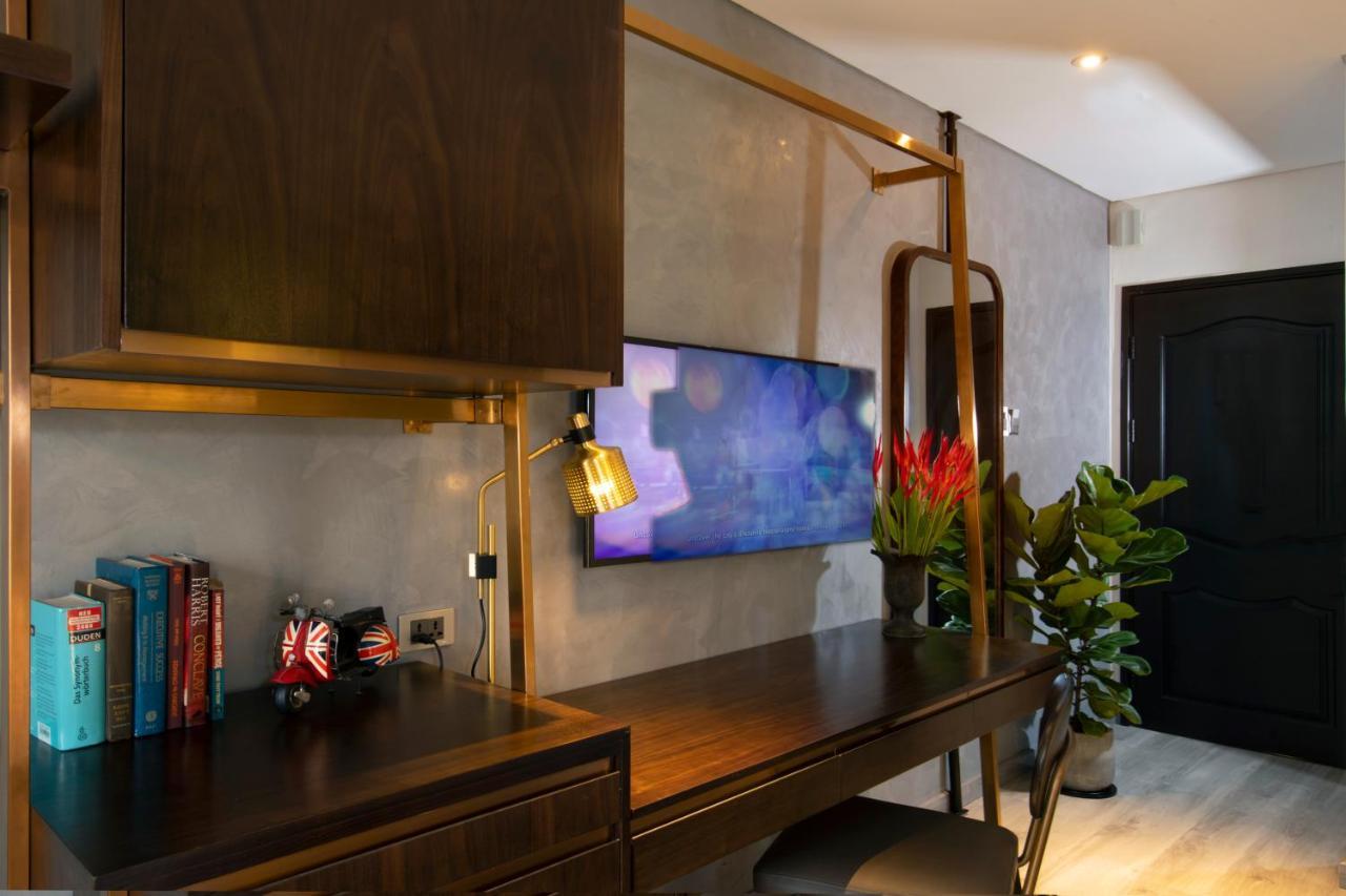Hotel Alagon Plus & 4*