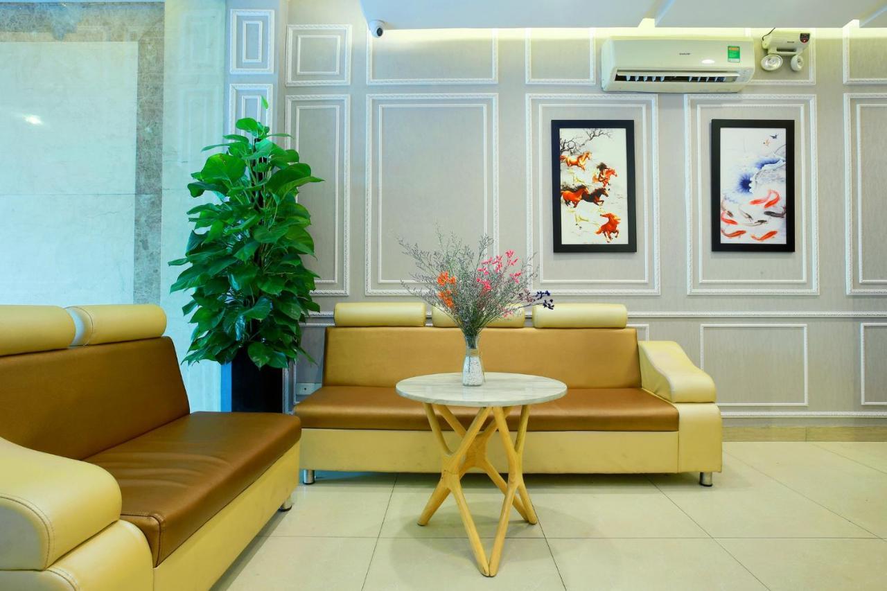 Hotel Lucky Star 266 De Tham
