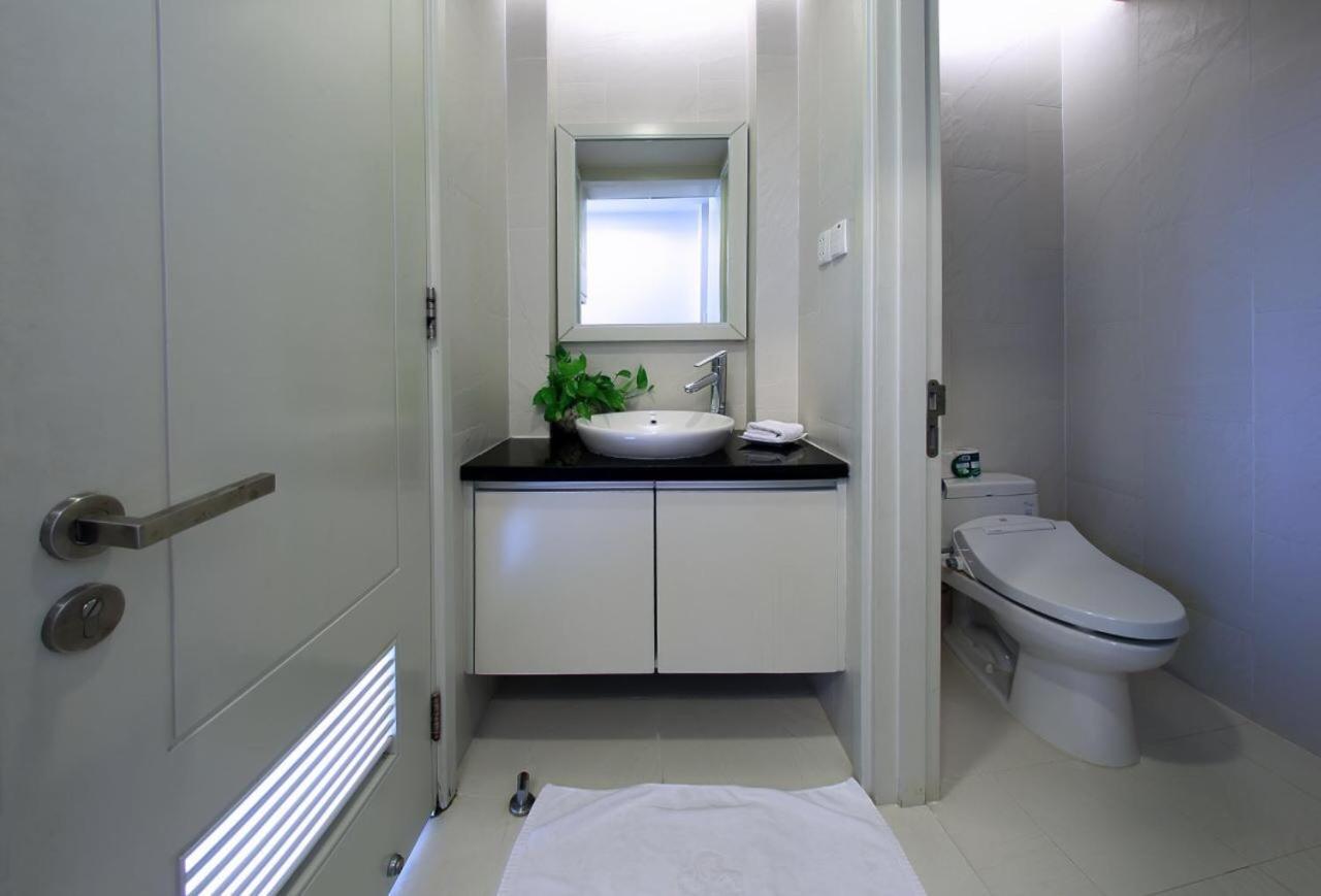 Glenwood Apartment
