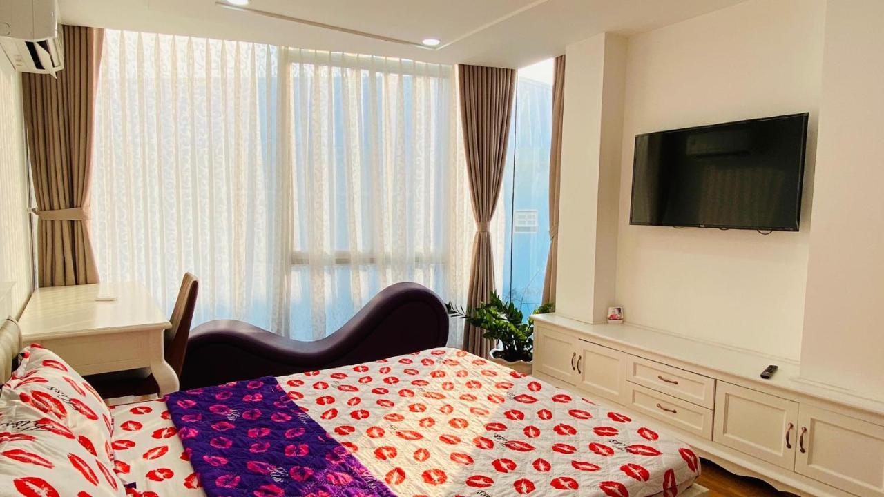 Apartment Tropical House