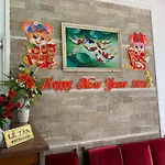 Khach San Dinh Dinh