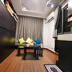 Cozy Riverview Of Livinginn