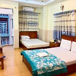 Ngoc Trinh Hotel
