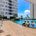 Nu Apartment