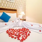 Senses Central Hotel
