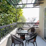 Simmi Apartment