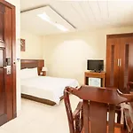 Binh Hung Hotel