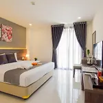 Hera Hotel Airport