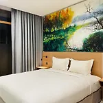 Kim Residences & Suites