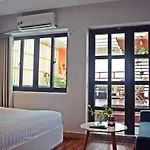 La Hotel