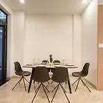 Kn Luxurious Lakeview City Villa